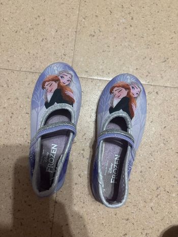 Pantoufles reines des neiges 