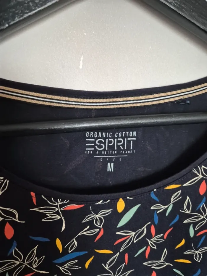 T-shirt Esprit taille M - photo numéro 3