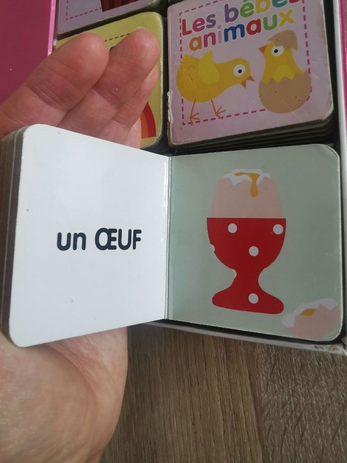 Coffret mon imagier avec 6 petits livres en carton - photo numéro 8