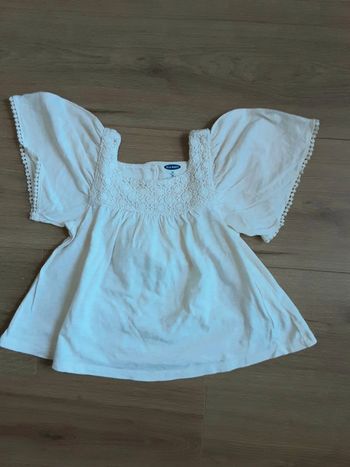 Chemise jersey fleurs brodé creme T. 3 ans neuf
