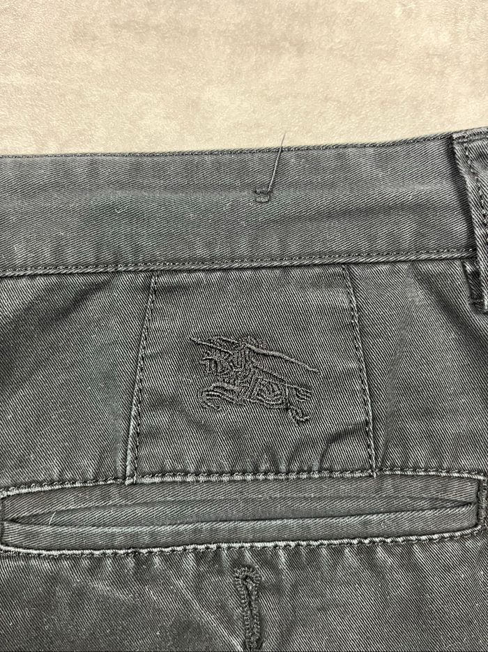 Short chino Burberry Brit noir taille 38 - photo numéro 8
