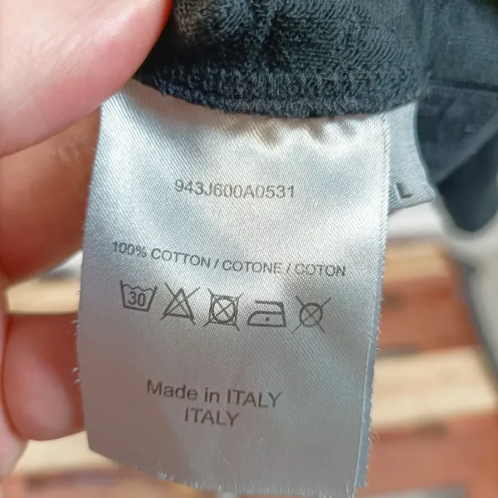 Sweat noir Made in Italy 100 % coton, col cheminée, poche kangourou, ton sur ton taille LA1369 - photo numéro 4