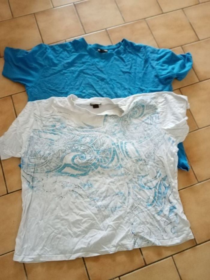 Lot 2 t shirt homme T 4XL