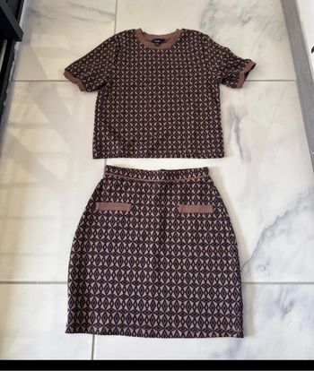 Ensemble jupe/tee shirt