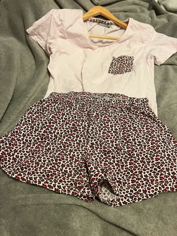 Pyjama léopard rose