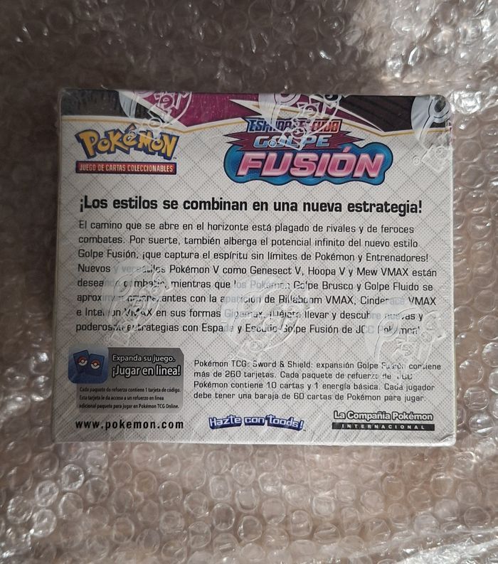 Pack carte pokemon 36 booster, poing de fusion. (Carte en espagnol ) - photo numéro 2