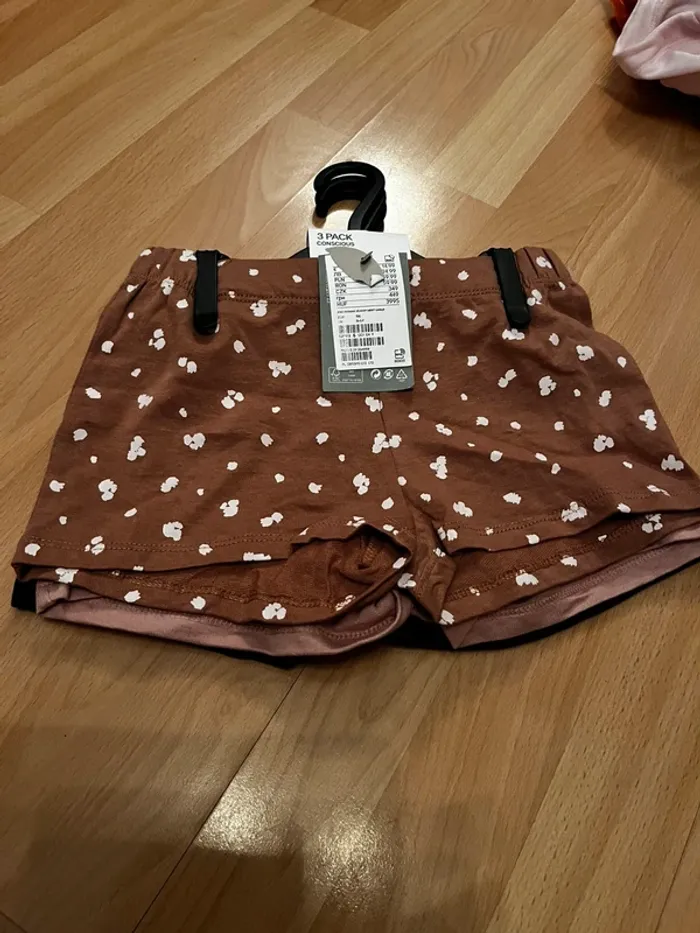 Lot de 3 short été fille 6 ans H&M