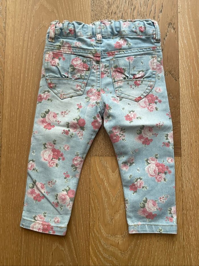 Young Dimension jeans bleu fleuri 12 mois - photo numéro 5