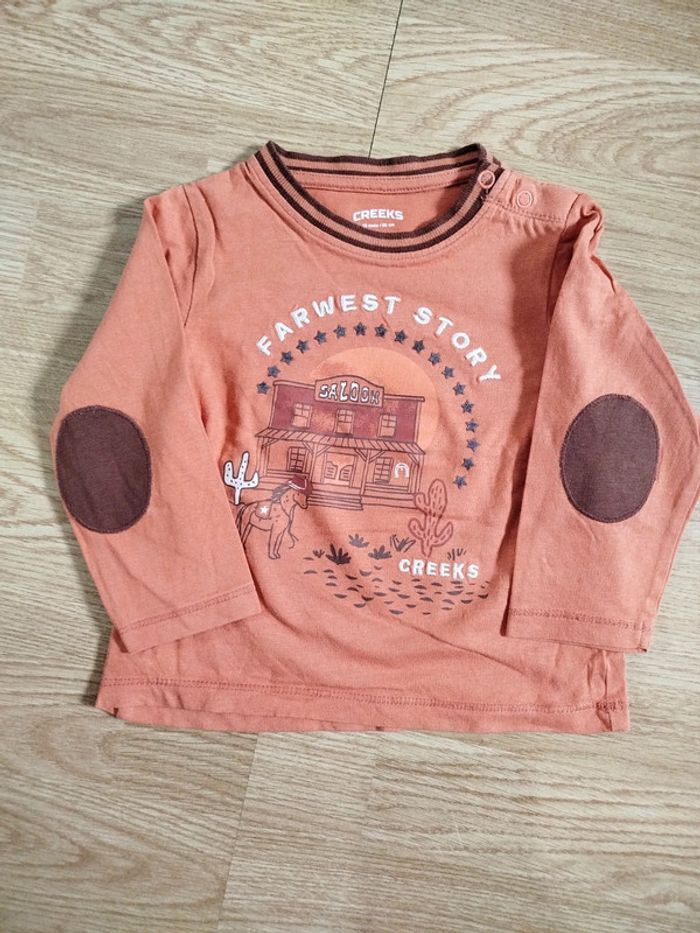 Tee shirt