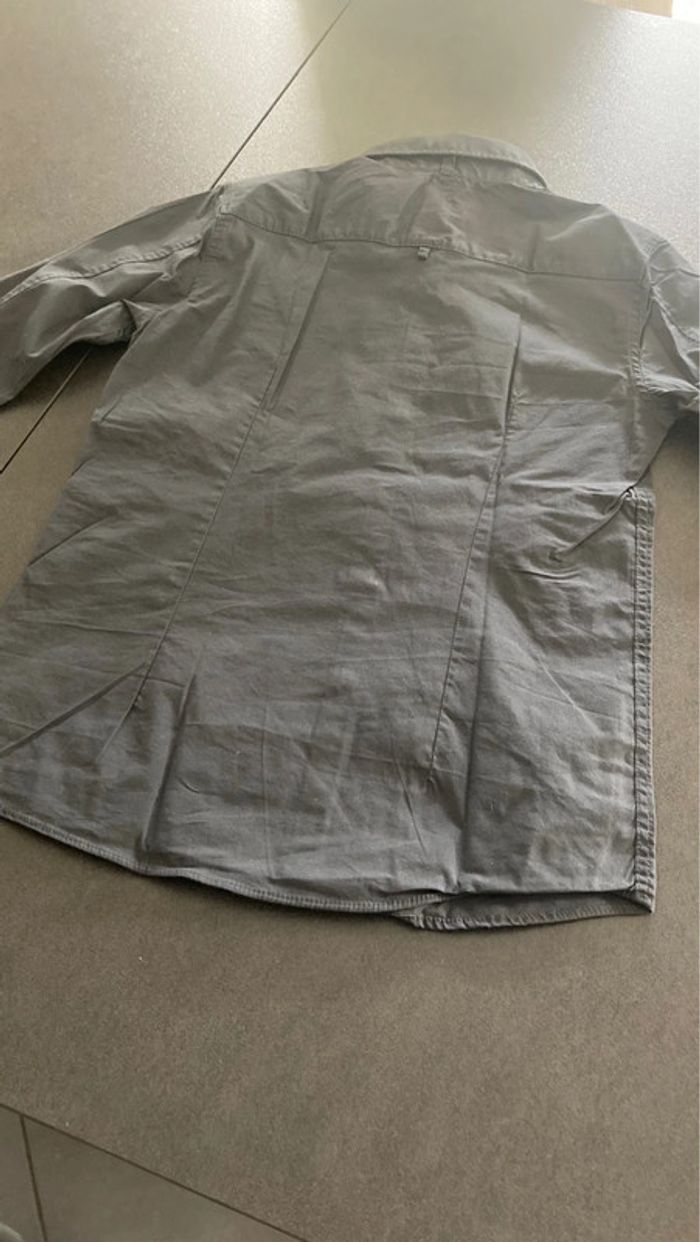 Chemise haut vêtement garçon 8 ans - photo numéro 6