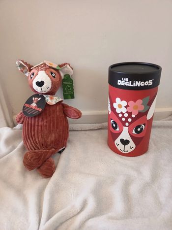 Mélimélos la biche avec sa boite cadeau tirelire neuf deglingos