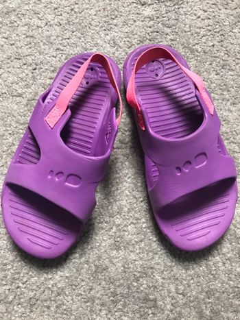 Sandales piscine/plage fille 27-28 Nabaiji