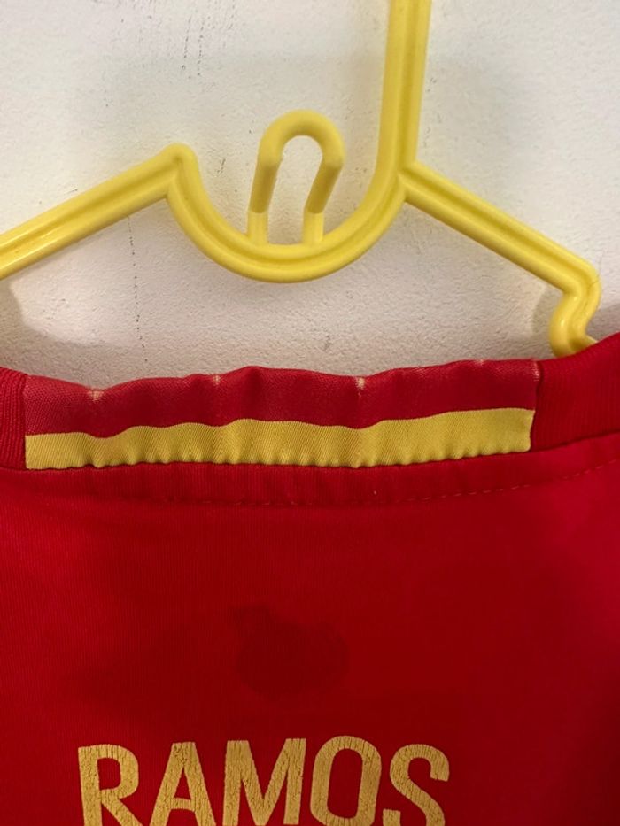 Maillot de foot, Espagne, garçon, huit ans - photo numéro 8