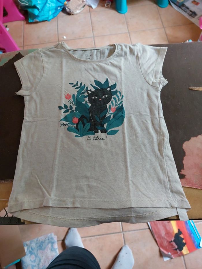 Lot de 2 t-shirts Kiabi 4A - photo numéro 2