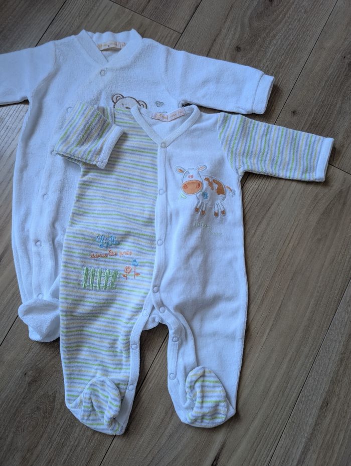 Lot de 3 pyjamas - photo numéro 2