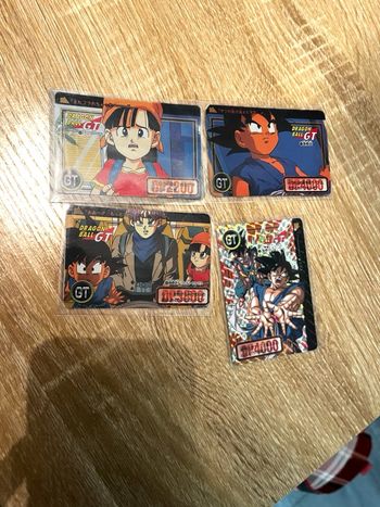 Lot de 4 cartes dragon ball gt 1996 Bandai bon état