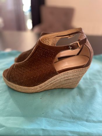 Chaussures compensées