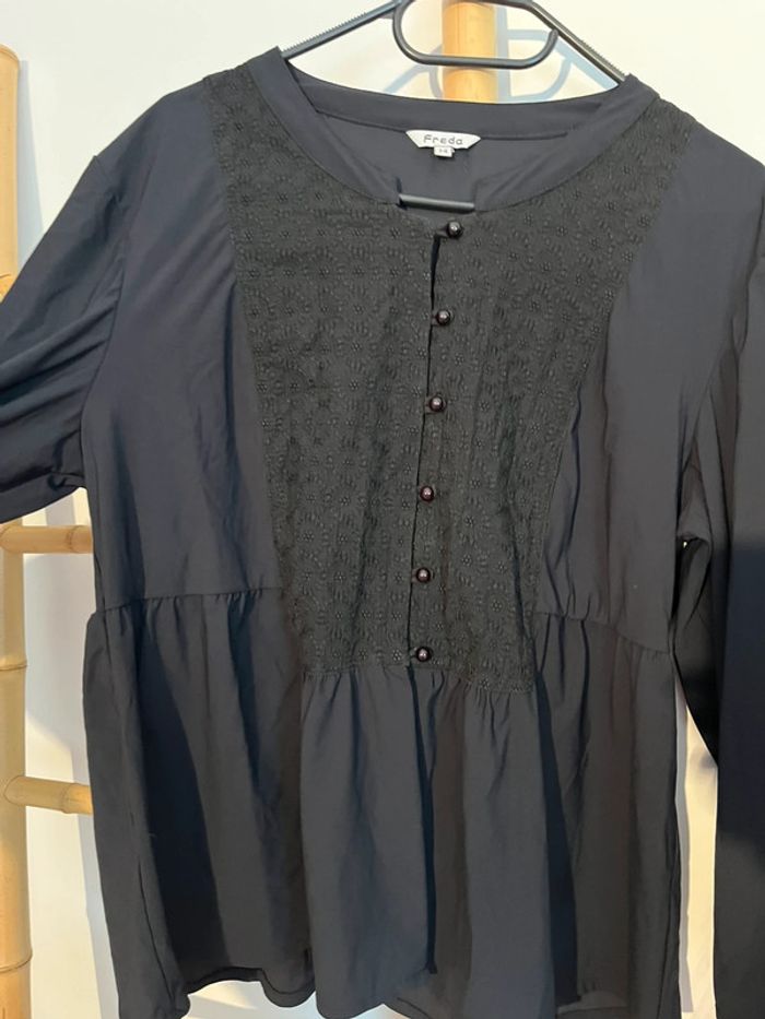 Blouse femme T4 - photo numéro 4