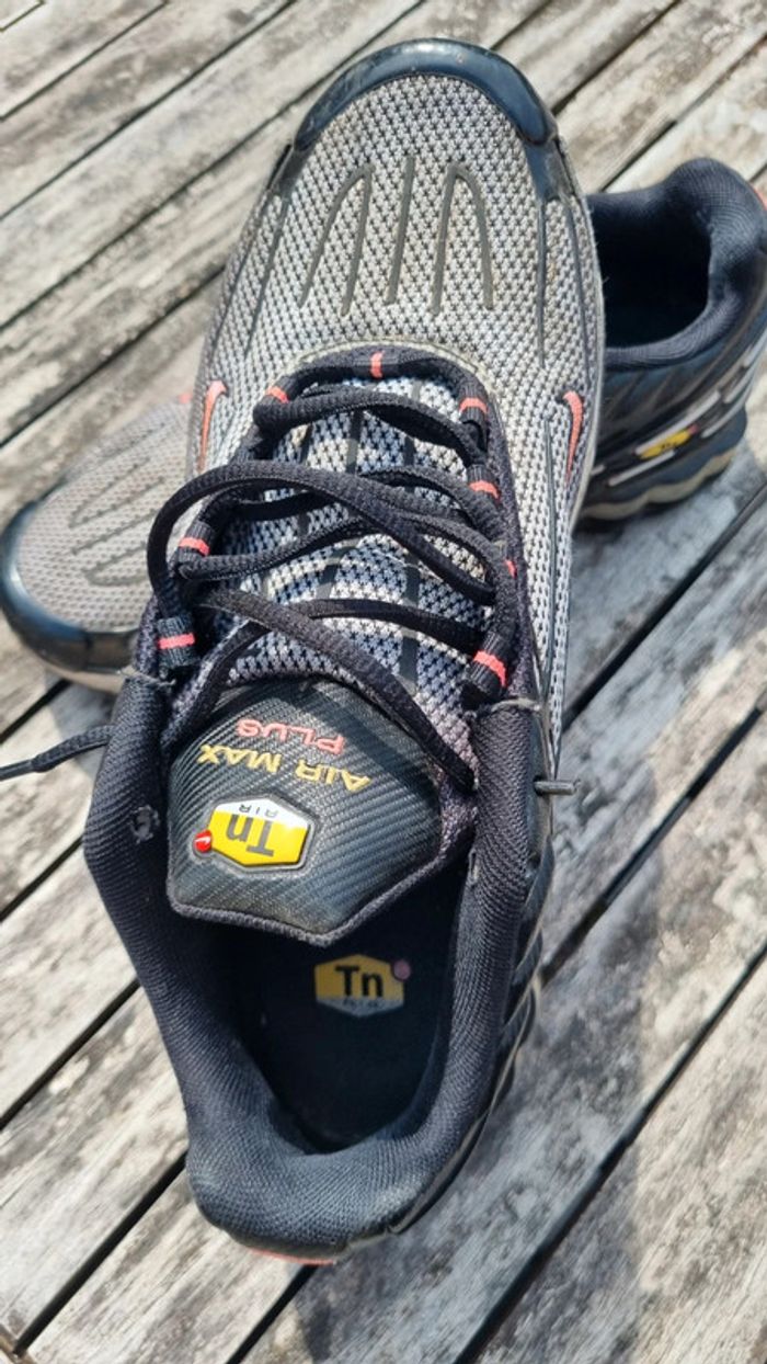 Baskets air Max TN  plus 3 chamoix noir blanc 42 - photo numéro 4