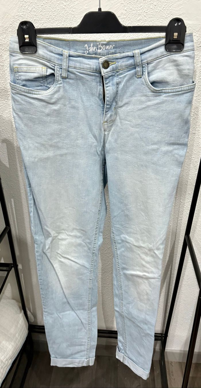 Jean bleu clair en coton John Baner – Taille 38