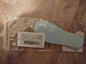 Semelles Vertbaudet neuves 28