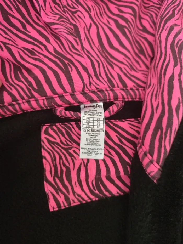 Robe de chambre noir panthère xs 14 ans - photo numéro 4