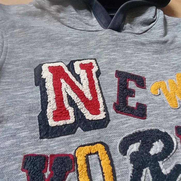 Beau sweat 10 ans 🍀 tape à l'œil 🍀 très bon état - photo numéro 5