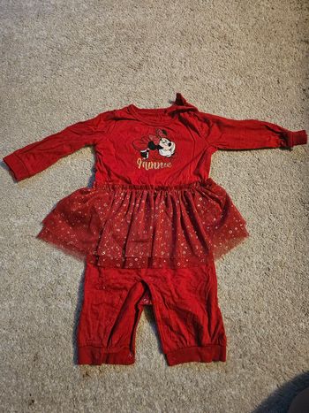 Minnie robe avec pantalon