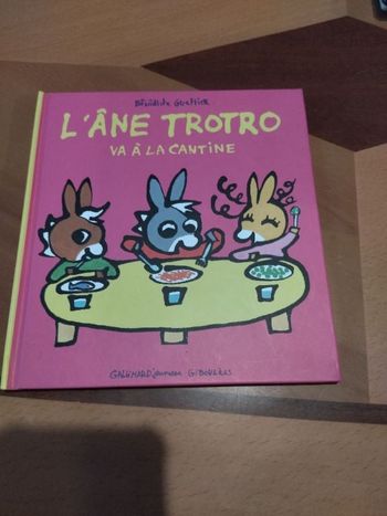 Album l'âne Trotro va à la cantine