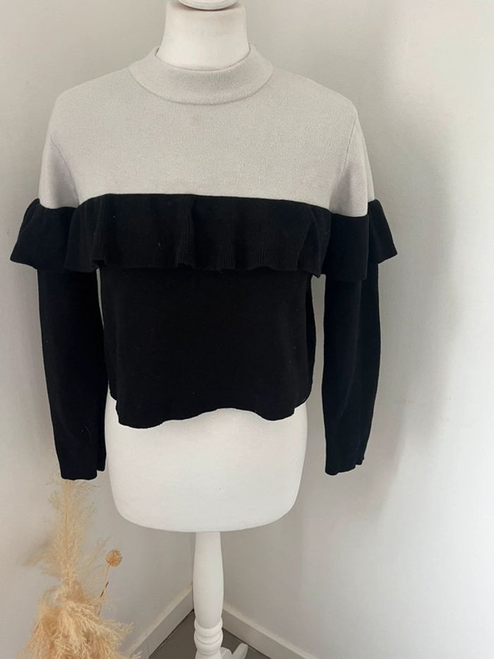Pull court blanc et noir Zara S