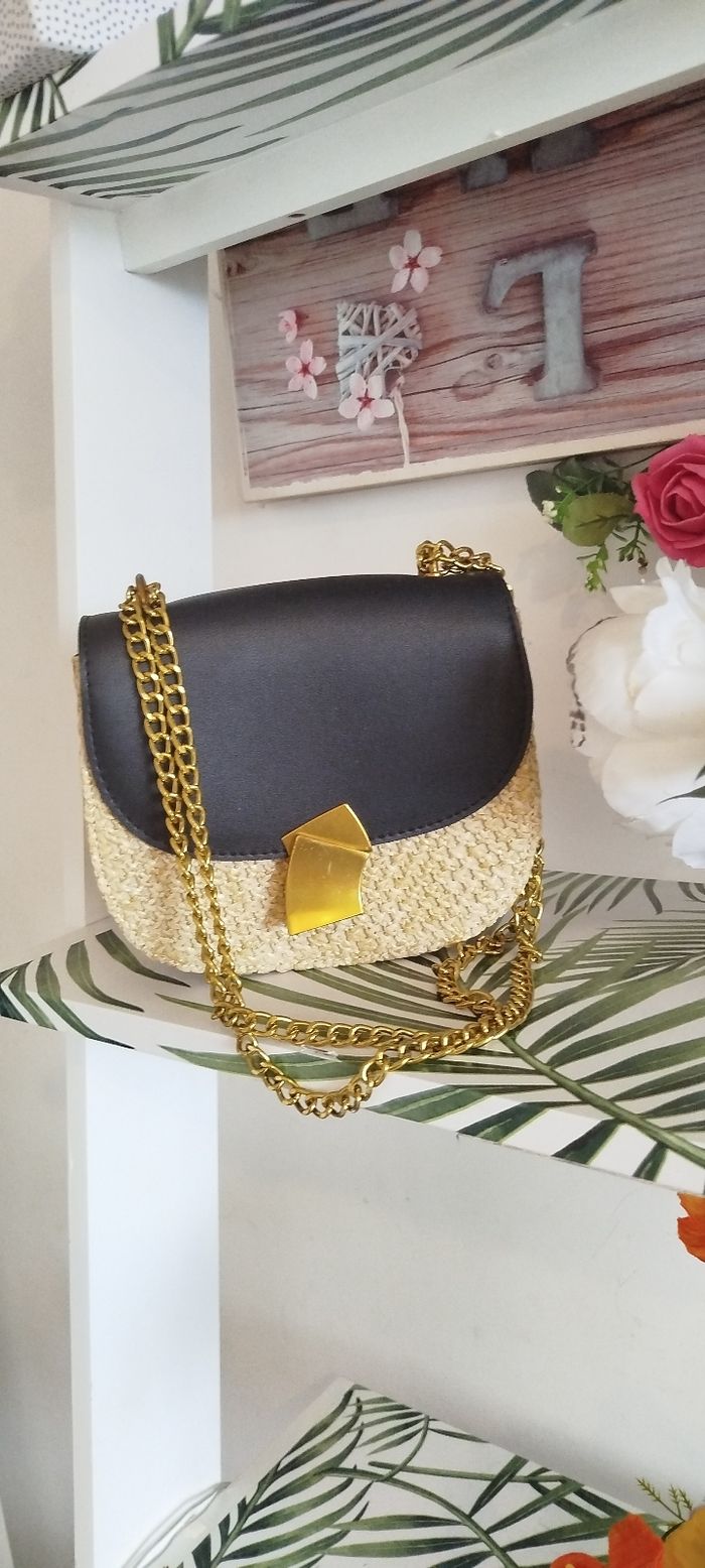Pochette bandoulière neuve 🎈 - photo numéro 3