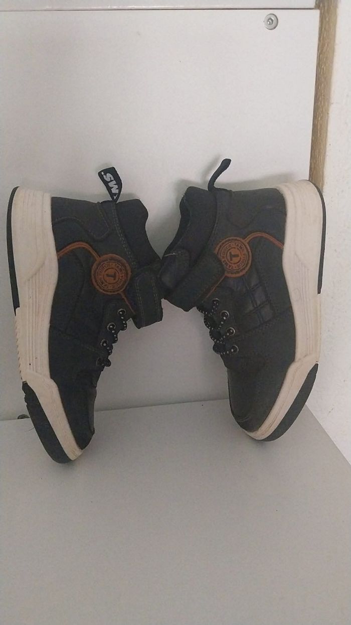 Chaussures garçon P.29 - photo numéro 3