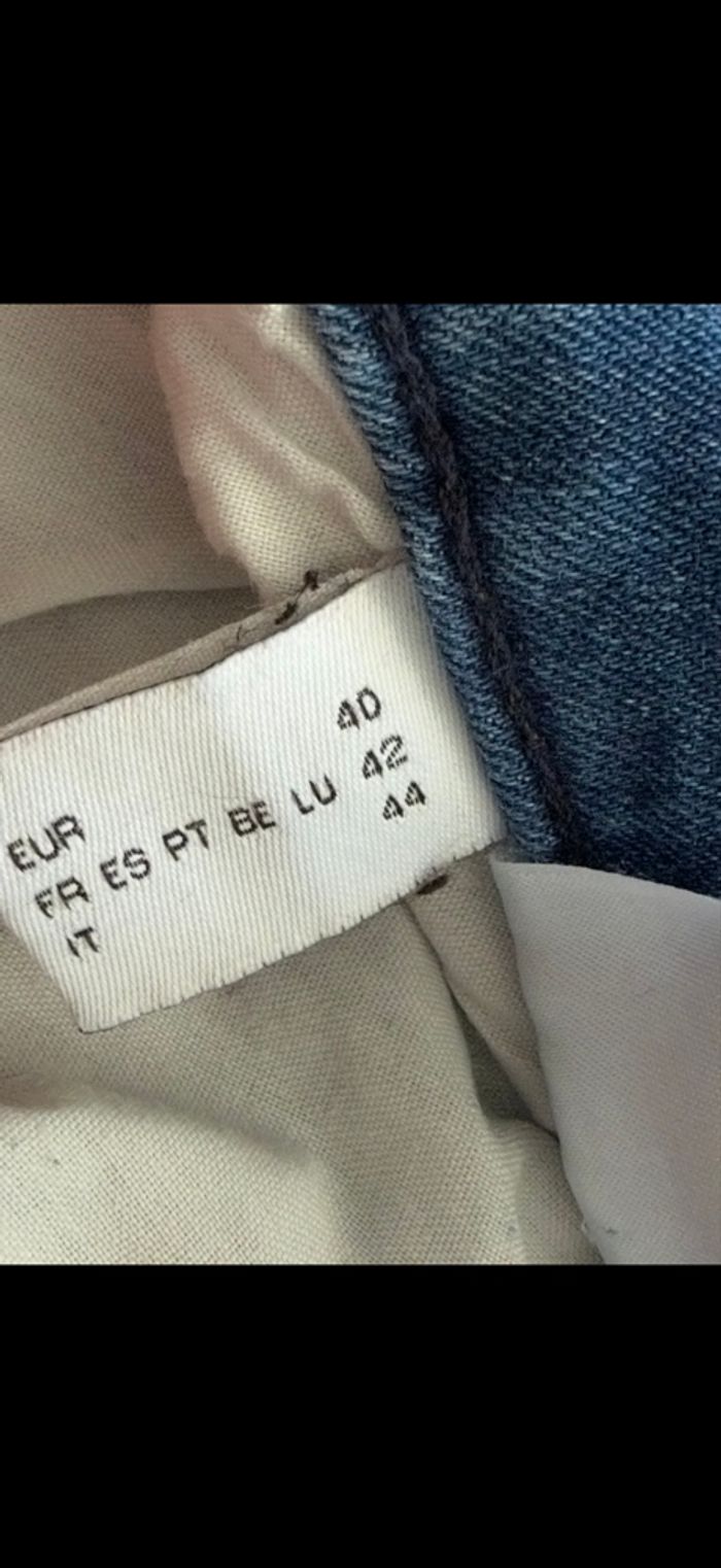 Jean effet used troué Taille 42 - photo numéro 8