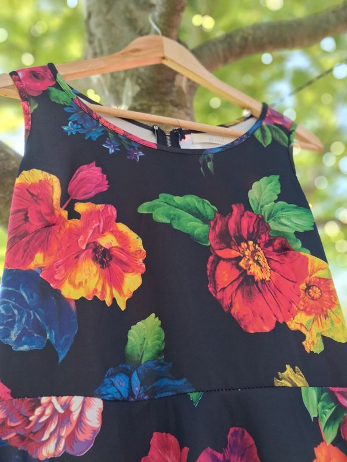 Robe courte été fleurie Wind taille M - photo numéro 2