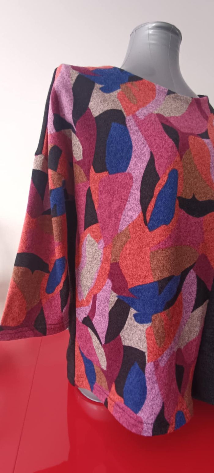 Pull col rond manches 3/4 Taille 3 - photo numéro 5