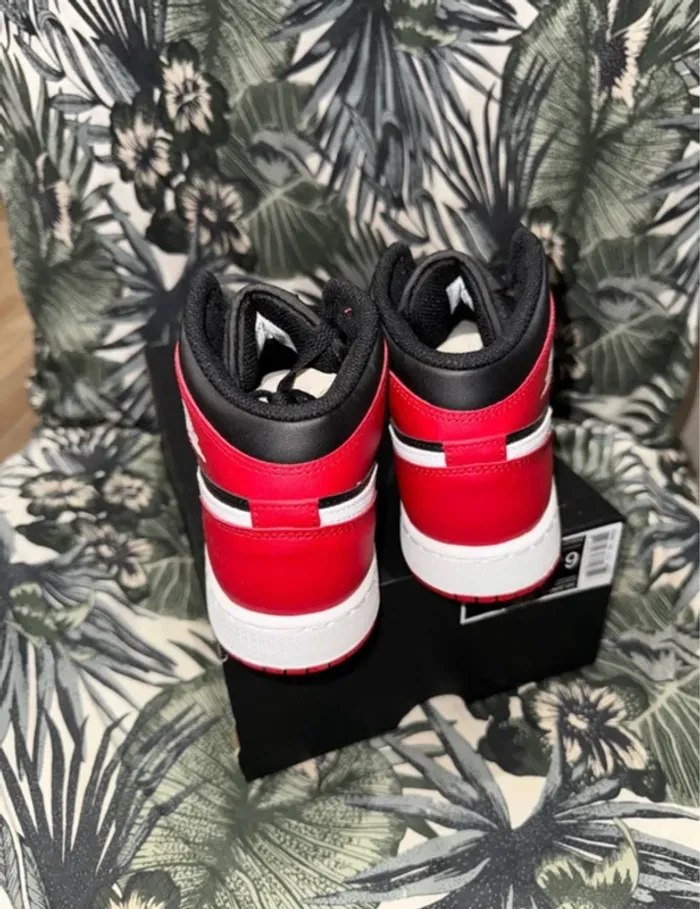 Air Jordan mid 1 - photo numéro 4
