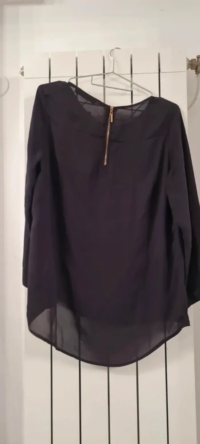 Haut fluide taille 42 - photo numéro 2