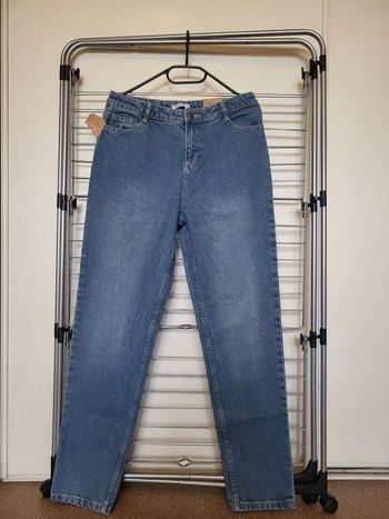 Jean regular coupe droite neuf