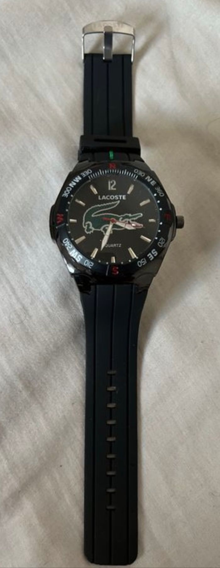 Montre Lacoste neuve jamais portée
