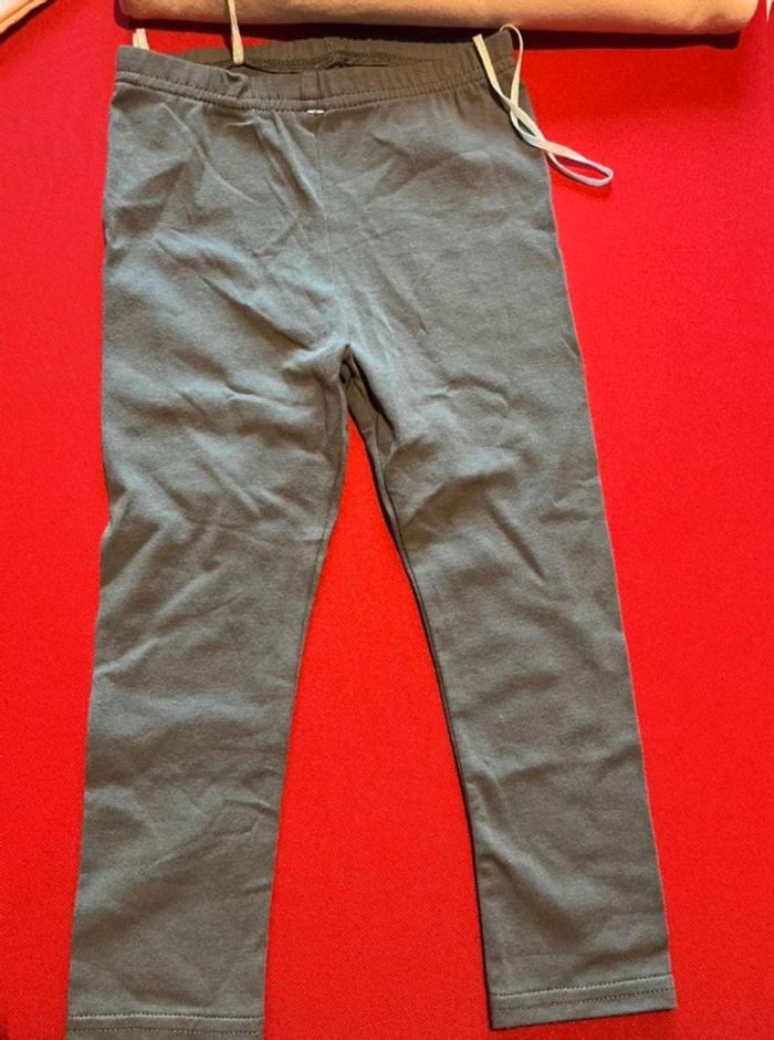 Ensemble 3  pièce  bébé fille  24 mois neuf - photo numéro 4