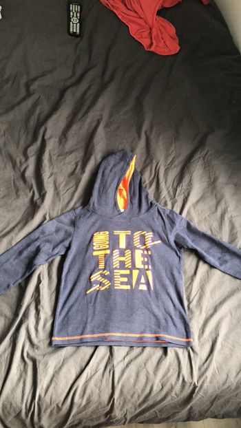 Teeshirt à capuche
