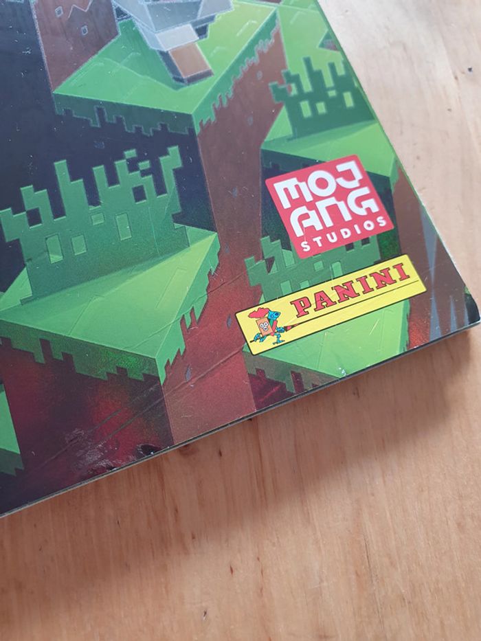 livre minecraft wonderful world sticker album incomplet - photo numéro 4