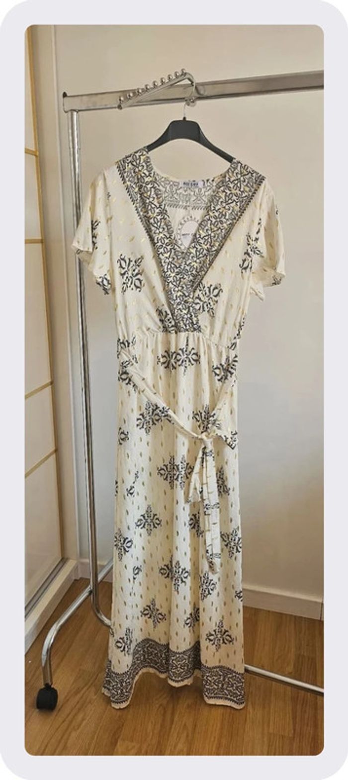 Robe pour femmes - photo numéro 3