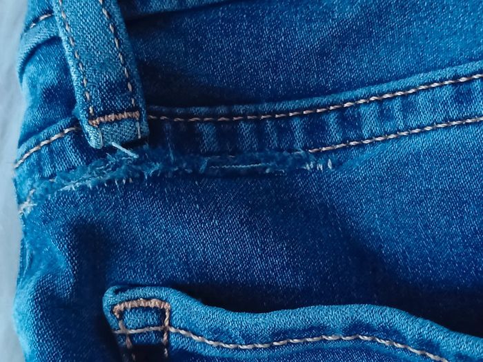 Jean skinny 711 W25 L28 soit 10 ans N*0452 - photo numéro 5