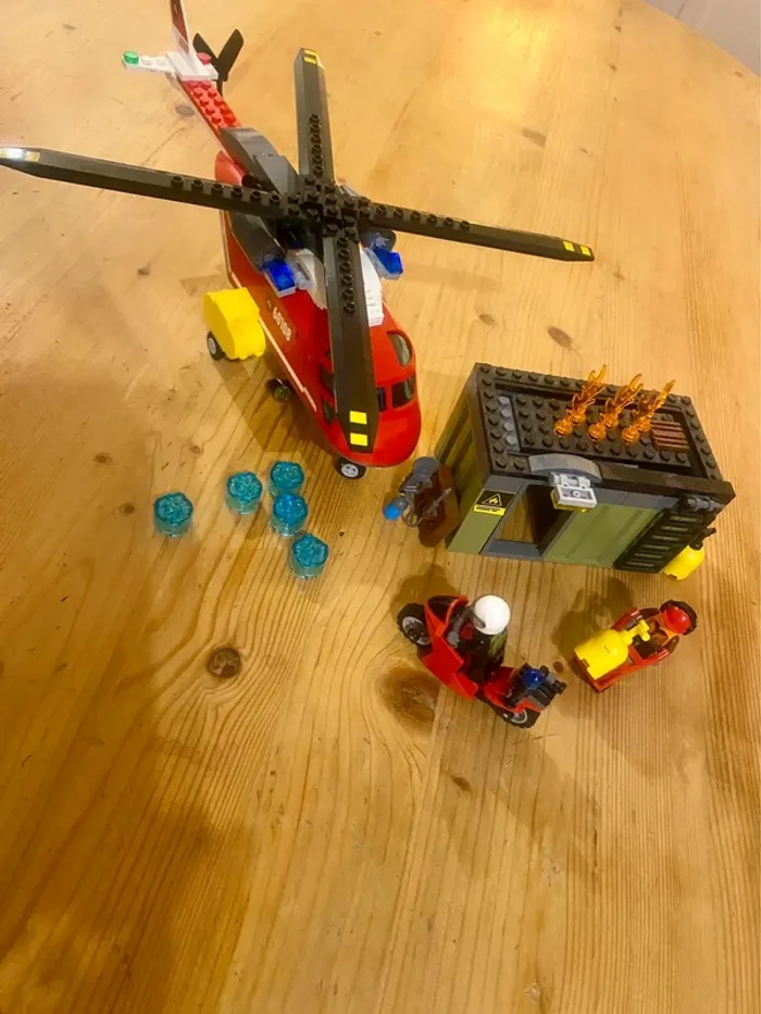 LEGO Pompiers 60108 - photo numéro 2