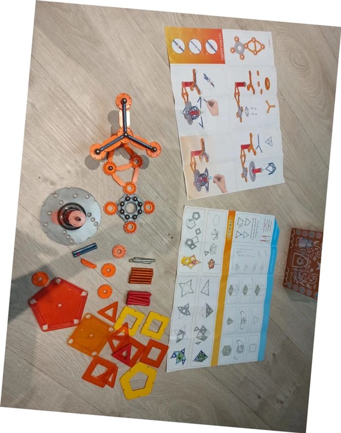 Jeu geomag (incomplet)