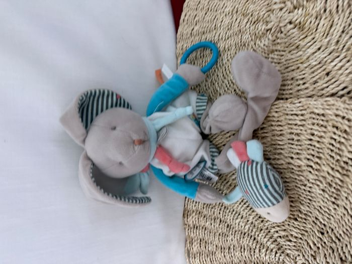 Peluche lapin activité DOUDOU ET COMPAGNIE Happy - photo numéro 2