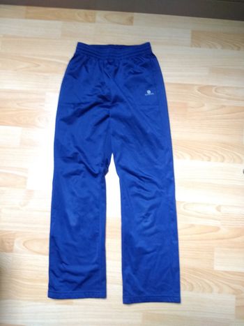 Jogging bleu marine Domyos taille 10 ans