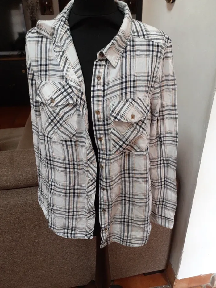 Chemise