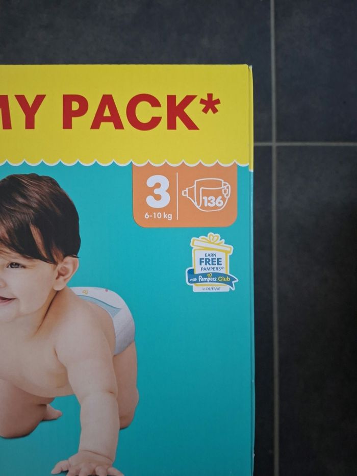 Carton de 136 couches PAMPERS Taille 3 - photo numéro 2